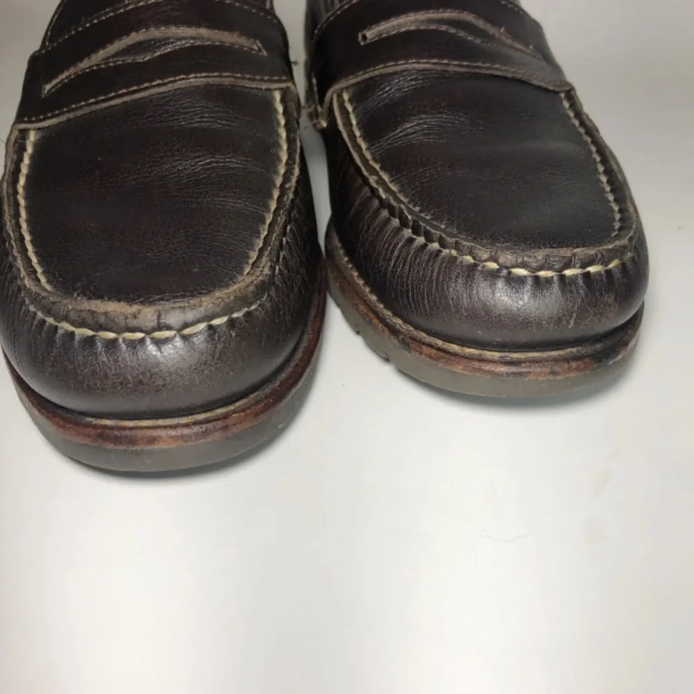 Allen Edmonds 10.5 B Hampton penny Loafer Lug slip on Shoe Narrow brown